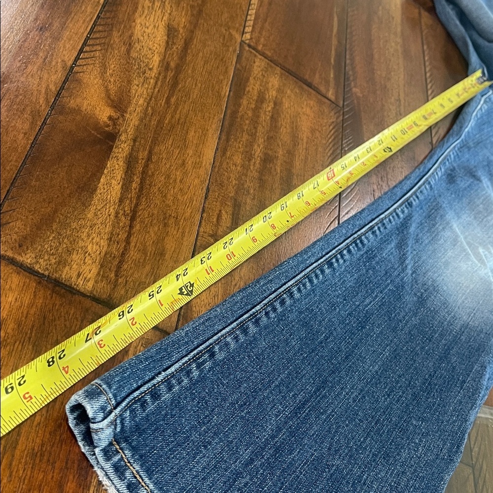 Vintage Levi’s 515 boot cut blue denim jeans size 8 short mid rise distressed 8p - Picture 15 of 16